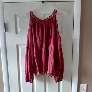 Chic Cold Shoulder Blouse in rich Rust/burgundy